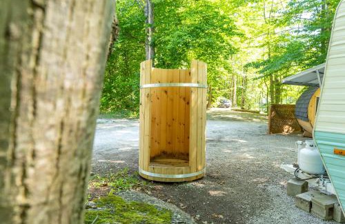 Miller Lake Other | Grotto Getaway