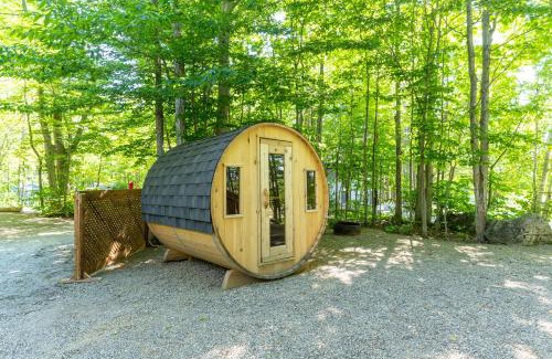 Miller Lake Other | Grotto Getaway