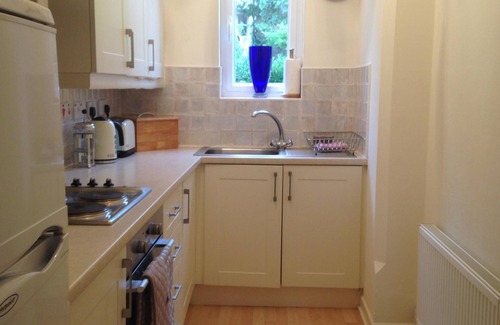 Shrewsbury Apartment | Ground floor apartment in exclusive residential area of historic Shrewsbury