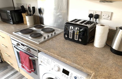 Littleover Apartment | Ground Floor Deluxe - Courtyard View