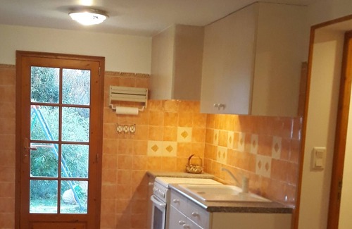 Allauch Villa | Ground floor house T2 / 3 Allauch in the heart of Provence near Marseille