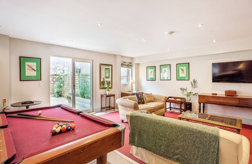 New Forest District Cottage | Ground Floor: nOpen plan living space.