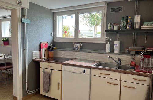 Royan Apartment | Ground floor of house with garden and barbecue; 900m from beach