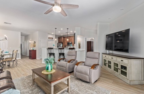 Central Scottsdale Condo | Ground Floor Private! Live in Scottsdale Luxury!