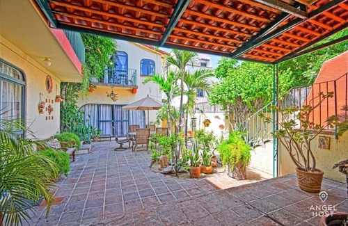 La Paz House | Group-Friendly Stay, Near to Malecón & City Charm