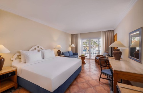 Sharm El Sheikh Resort | Group Getaway | 4 Rooms, All-Inclusive Meals, Pools & Private Beach Access