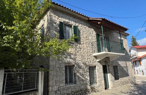 Kefalochori Apartment | Grouspa Oiti
