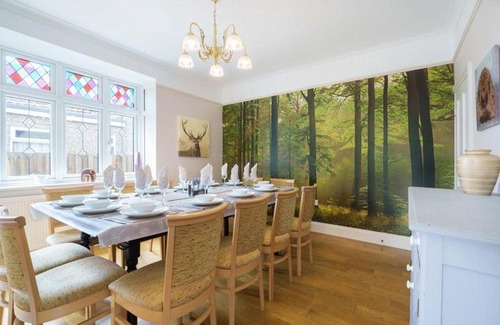 Gosport House | Grove Lodge