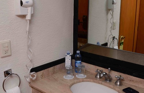 Zona Expo Hotel | Guadalajara Plaza Ejecutivo