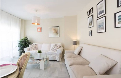 La Goleta Apartment | Guadalmedina Riverside