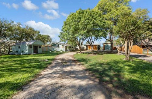 Kerrville House | Guadalupe Bluff Farmhouse