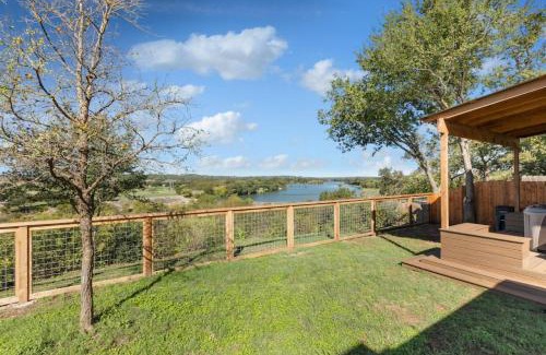 Kerrville House | Guadalupe Bluff Farmhouse