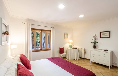 Inca Ski Chalet | Gual house with private pool