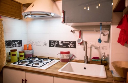 Naples City Centre Apartment | Guest Art - Naples