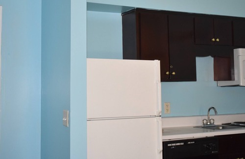 Brunswick Hotel | GUEST COTTAGES & SUITES