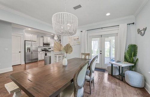 Rosemary Beach House | Guest Favorite Beach Home+Golf Cart+Bike+Treehouse