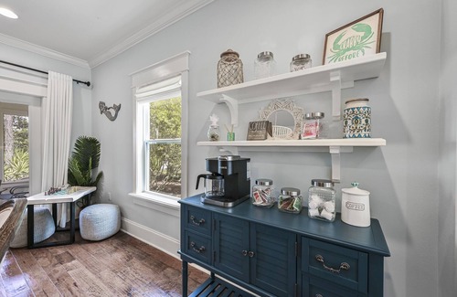 Rosemary Beach House | Guest Favorite Beach Home+Golf Cart+Bike+Treehouse