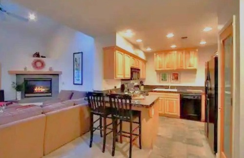 Olympic Valley Condo | Guest Favorite! Super Accommodations! Excellent Location! Tavern Inn #54!