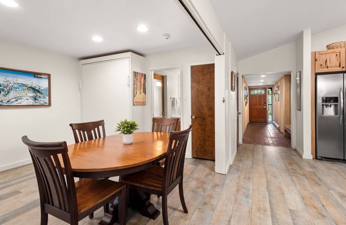 Snowmass Village Condo | Guest Favorites at 10% Off! Stay 3 nights through Nov