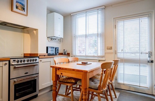 Malvern House | Guest Homes | Oxford Road House