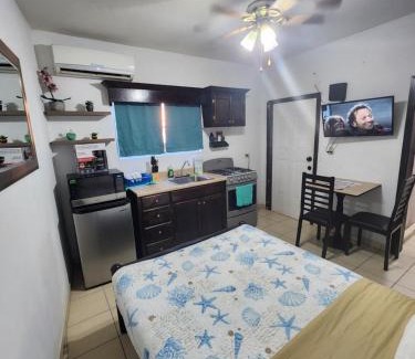Benito Juarez House | Guest house 2 mins from da beach