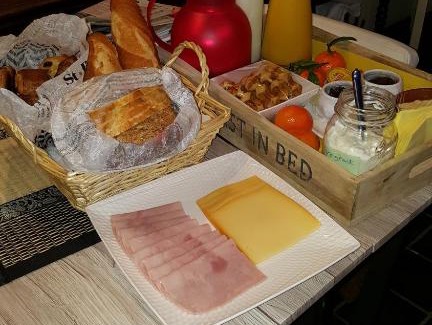 Historical Center Bruges House | Guest house Adonis