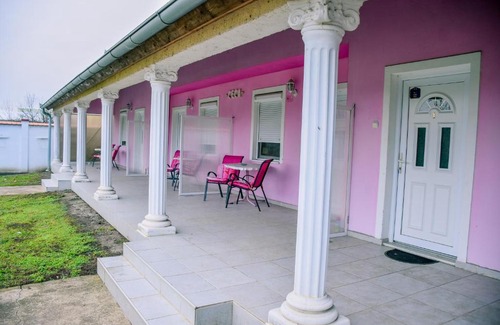 Becej House | Guest House Ceca