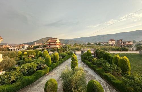 Berat House | Guest House Enea