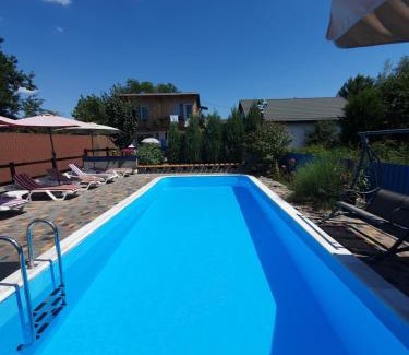 Karolino-Bugaz House | Guest House Filin