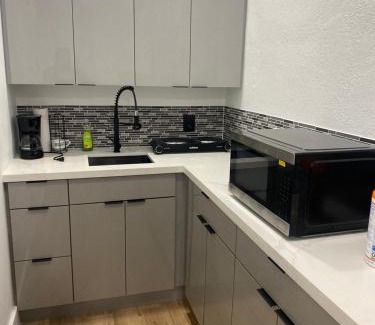 Liberty City House | Guest house in Miami
