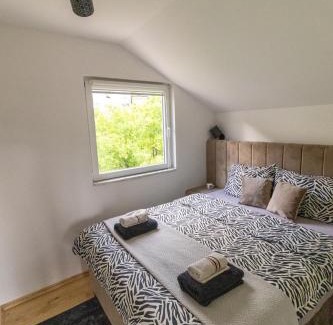 Sumece Apartment | Guest House Lejla 2