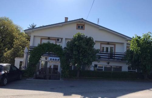 Arandelovac House | Guest House Major
