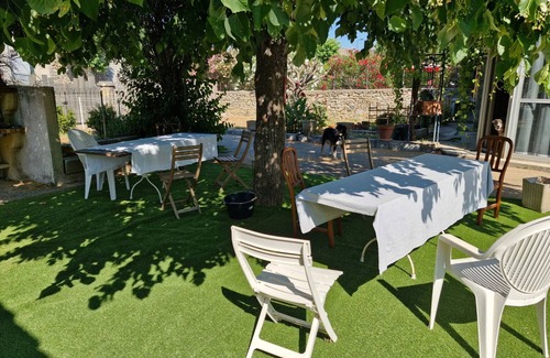 Ruoms House | Guest House - 'Nature D'Art' with Private Pool, Private Terrace and Wi-Fi
