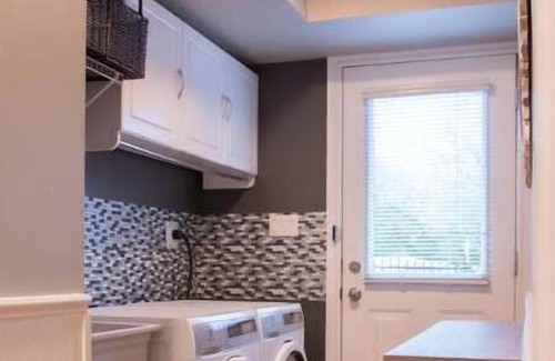Kitchener House | Guest house near Victoria Park