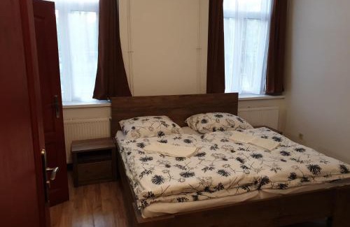 Tisztviselotelep House | Guest House Orczy Park