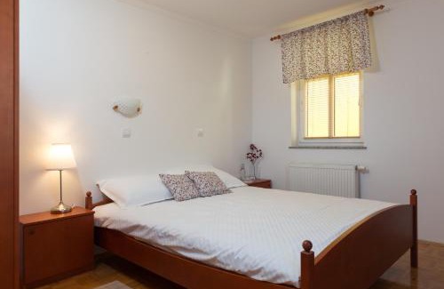 Olimje Hotel | Guest House Pod Grebenom