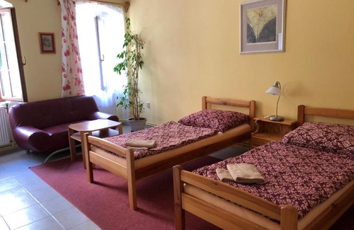 Chrudim House | Guest House U Náhonu