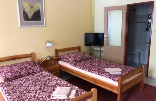 Chrudim House | Guest House U Náhonu
