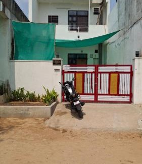 Jaipur House | Guest House with 1 room with kitchen counter
