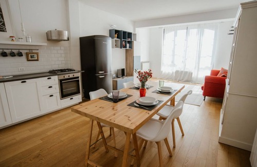 Milan Apartment | GuestHost - Mecenate Bright Apartment Milan
