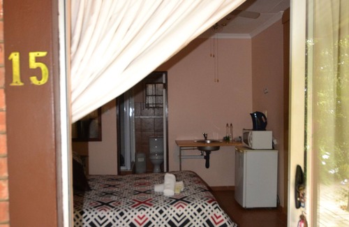 Emalahleni House | Guesthouse 4U