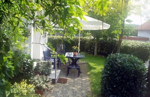 Hachenburg Apartment | Guesthouse Christine - 6-bed vacation home