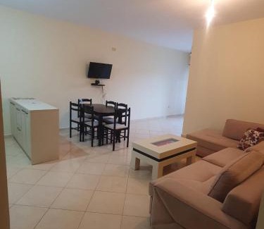 Berat Apartment | Guesthouse Family Doko