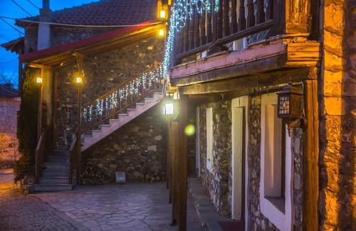 Aghios Athanasios Apartment | Guesthouse Tsegani