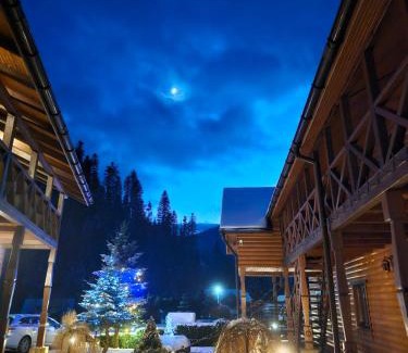 Tatariv House | Guesthouse Kolo Druziv