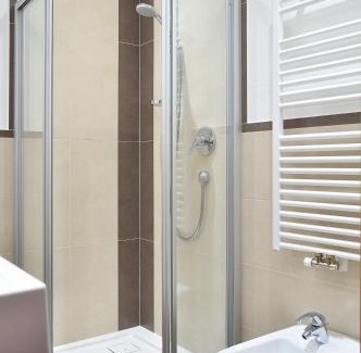 Pedraces Apartment | Guesthouse Rungg