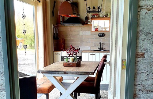 Oldekerk Apartment | Guesthouse the Barn with private whirlpool