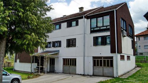 Drvar Apartment | Guesthouse Trikic