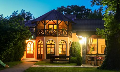 Palic House | Guesthouse Villa Elizabet