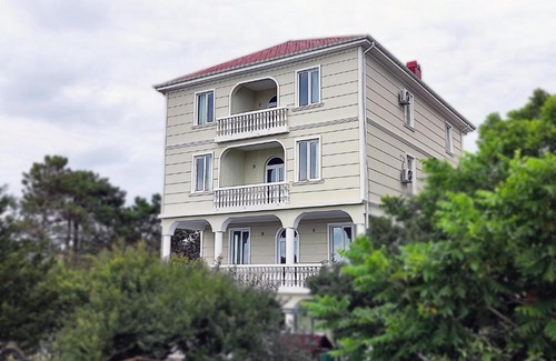 Kobuleti Hotel | Guesthouse White Swan